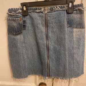 Re-Done levi skirt